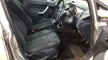 Ford Fiesta 1.4 Zetec 5dr