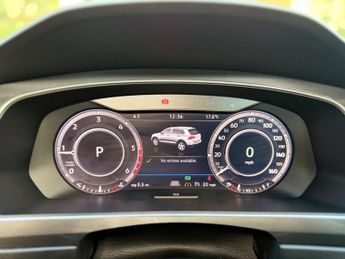 Volkswagen Tiguan 2.0 TDI SEL DSG 4Motion Euro 6 (s/s) 5dr