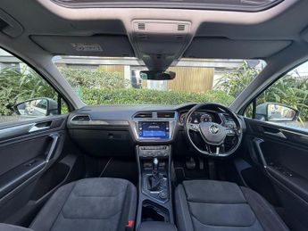 Volkswagen Tiguan 2.0 TDI SEL DSG 4Motion Euro 6 (s/s) 5dr