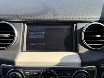 Land Rover Discovery 4 3.0 SD V6 Landmark LE CommandShift 4WD Euro 5 5dr