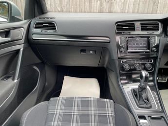 Volkswagen Golf 2.0 TDI BlueMotion Tech GTD DSG Euro 6 (s/s) 5dr