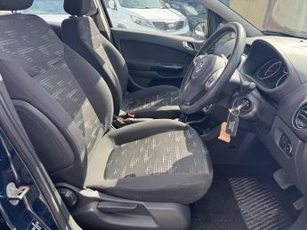 Vauxhall Corsa 1.4 16V Exclusiv Auto Euro 5 5dr (A/C)