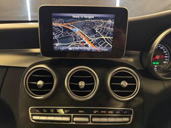 Mercedes-Benz C Class 2.1 C300dh AMG Line (Premium) G-Tronic+ Euro 6 (s/s) 5dr