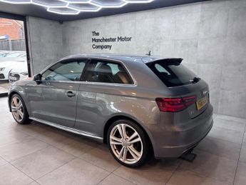 Audi A3 1.4 TFSI CoD S line S Tronic Euro 6 (s/s) 3dr (Nav)