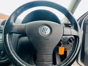 Volkswagen Golf 1.6 FSI SE 5dr