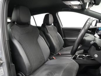 Volkswagen ID.4 Pro Performance 77kWh Life Auto 5dr