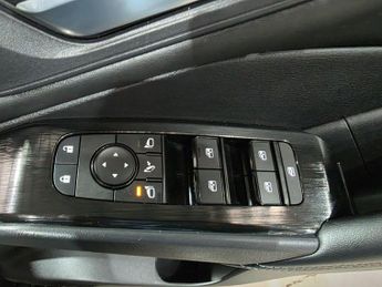 Nissan Qashqai 1.3 DIG-T MHEV Acenta Premium XTRON Euro 6 (s/s) 5dr