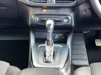 Ford Focus 1.0T EcoBoost MHEV ST-Line DCT Euro 6 (s/s) 5dr