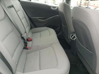 Hyundai IONIQ 38.3kWh Premium Auto 5dr