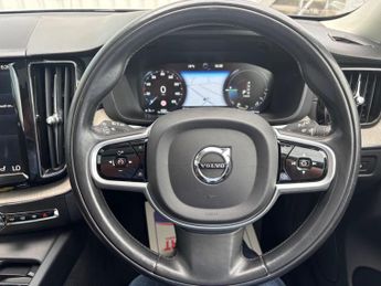 Volvo XC60 2.0h T8 Twin Engine 10.4kWh Inscription Pro Auto AWD Euro 6 (s/s