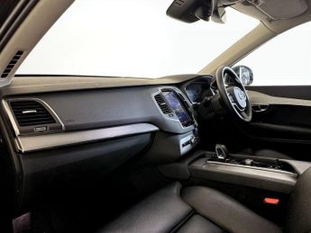Volvo XC90 2.0h T8 Recharge 18.8kWh Core Auto 4WD Euro 6 (s/s) 5dr