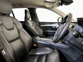 Volvo XC90 2.0h T8 Recharge 18.8kWh Core Auto 4WD Euro 6 (s/s) 5dr