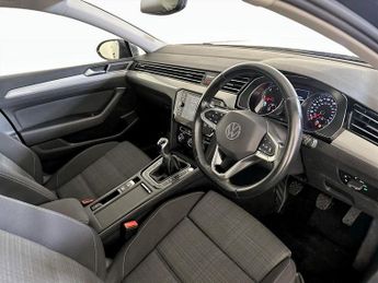 Volkswagen Passat 2.0 TDI EVO SE Nav Euro 6 (s/s) 5dr