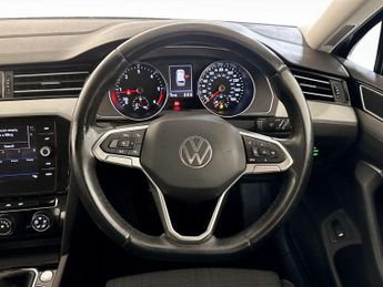 Volkswagen Passat 2.0 TDI EVO SE Nav Euro 6 (s/s) 5dr