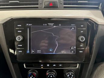 Volkswagen Passat 2.0 TDI EVO SE Nav Euro 6 (s/s) 5dr