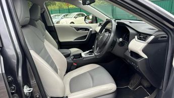 Toyota RAV4 2.5 VVT-h Excel CVT Euro 6 (s/s) 5dr