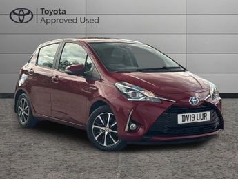 Toyota Yaris 1.5 VVT-h Icon Tech Hatchback 5dr Petrol Hybrid E-CVT Euro 6 (s/