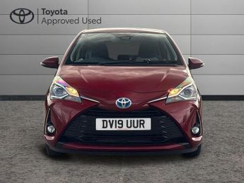 Toyota Yaris 1.5 VVT-h Icon Tech Hatchback 5dr Petrol Hybrid E-CVT Euro 6 (s/