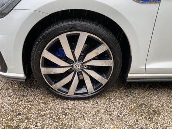 Volkswagen Golf 1.4 TSI 8.7kWh GTE Advance DSG Euro 6 (s/s) 5dr