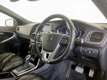 Volvo V40 2.0 D3 R-Design Edition Auto Euro 6 (s/s) 5dr