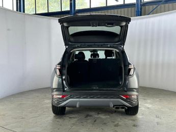 Hyundai TUCSON 1.6 h T-GDi 13.8kWh Premium Auto 4WD Euro 6 (s/s) 5dr
