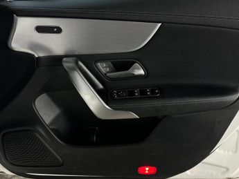 Mercedes-Benz CLA 1.3 CLA180 AMG Line Shooting Brake 7G-DCT Euro 6 (s/s) 5dr