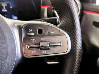 Mercedes-Benz A Class 1.3 A180 AMG Line Edition (Executive) 7G-DCT Euro 6 (s/s) 4dr