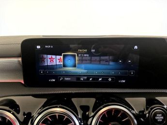 Mercedes-Benz A Class 1.3 A180 AMG Line Edition (Executive) 7G-DCT Euro 6 (s/s) 4dr