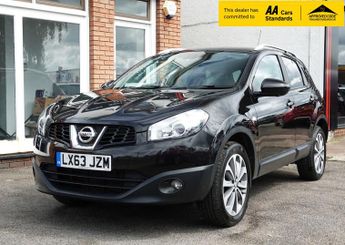 Nissan Qashqai 1.6 Tekna SUV 5dr Petrol CVT 2WD Euro 5 (AVM) (117 ps)