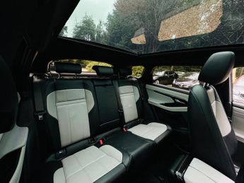 Land Rover Range Rover Evoque 2.0 P250 MHEV First Edition Auto 4WD Euro 6 (s/s) 5dr