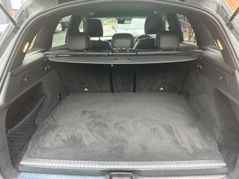 Mercedes-Benz GLC 2.0 GLC300de 13.5kWh AMG Line (Premium) G-Tronic+ 4MATIC Euro 6 