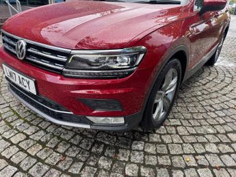 Volkswagen Tiguan 2.0 TDI BlueMotion Tech SEL DSG Euro 6 (s/s) 5dr