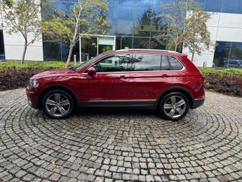 Volkswagen Tiguan 2.0 TDI BlueMotion Tech SEL DSG Euro 6 (s/s) 5dr