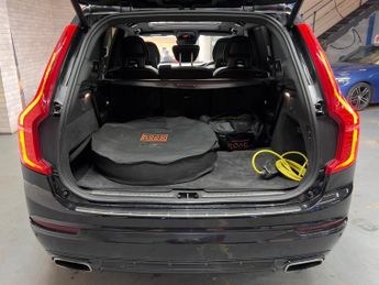 Volvo XC90 2.0h T8 Twin Engine 10.4kWh R-Design Pro Auto 4WD Euro 6 (s/s) 5