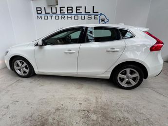 Volvo V40 2.0 D2 SE Nav Auto Euro 6 (s/s) 5dr