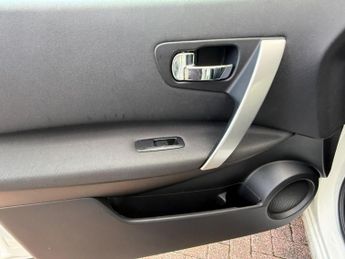 Nissan Qashqai 1.6 Acenta CVT 2WD Euro 5 5dr