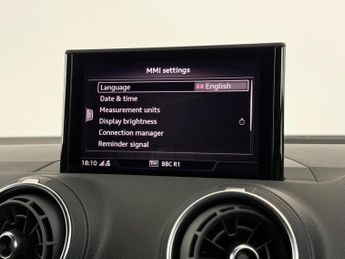 Audi Q2 1.4 TFSI CoD S line S Tronic Euro 6 (s/s) 5dr
