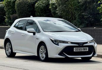 Toyota Corolla 1.8 VVT-h Icon Tech Hatchback 5dr Petrol Hybrid CVT Euro 6 (s/s)