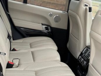 Land Rover Range Rover 3.0 TD V6 Vogue SE Auto 4WD Euro 6 (s/s) 5dr