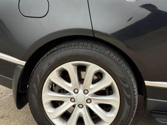 Land Rover Range Rover 3.0 TD V6 Vogue SE Auto 4WD Euro 6 (s/s) 5dr
