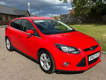 Ford Focus 1.6 TDCi Zetec Euro 5 (s/s) 5dr