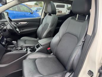 Nissan Qashqai 1.3 DIG-T Tekna DCT Auto Euro 6 (s/s) 5dr