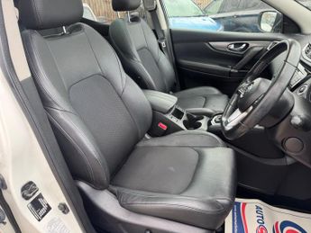 Nissan Qashqai 1.3 DIG-T Tekna DCT Auto Euro 6 (s/s) 5dr