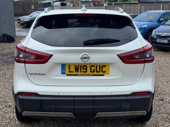 Nissan Qashqai 1.3 DIG-T Tekna DCT Auto Euro 6 (s/s) 5dr
