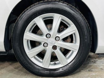 Toyota Yaris 1.33 Dual VVT-i TR Multidrive S Euro 5 5dr