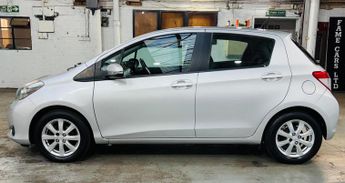 Toyota Yaris 1.33 Dual VVT-i TR Multidrive S Euro 5 5dr