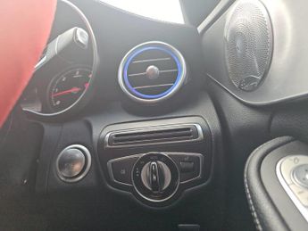 Mercedes-Benz C Class 2.1 C250d AMG Line (Premium Plus) 7G-Tronic+ Euro 6 (s/s) 4dr