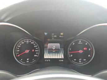 Mercedes-Benz C Class 2.1 C250d AMG Line (Premium Plus) 7G-Tronic+ Euro 6 (s/s) 4dr