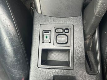 Toyota RAV4 2.2 D-CAT XT-R Auto 4WD Euro 5 5dr