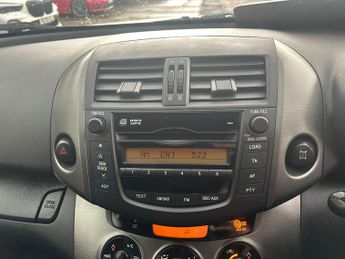 Toyota RAV4 2.2 D-CAT XT-R Auto 4WD Euro 5 5dr